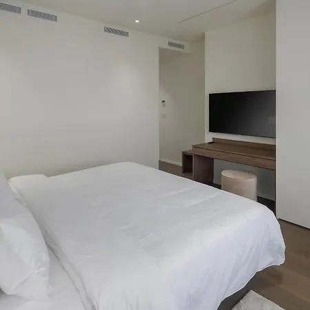 Cozy In With Heated Swimming Pool *