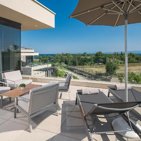 Cozy In With Heated Swimming Pool * Crveni Vrh